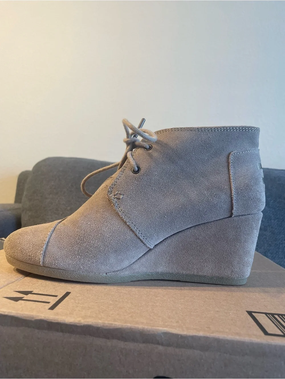 Toms wedge ankle
